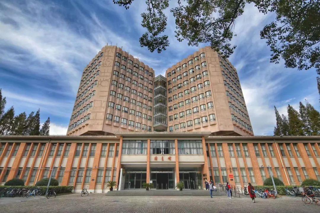 同济大学播音主持专业录取分数线,同济大学在江西的最低录取分数线