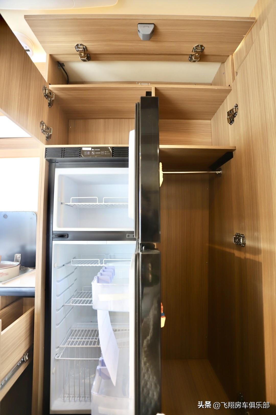 20万皮卡升降硬顶房车,20万房车b型中顶房车