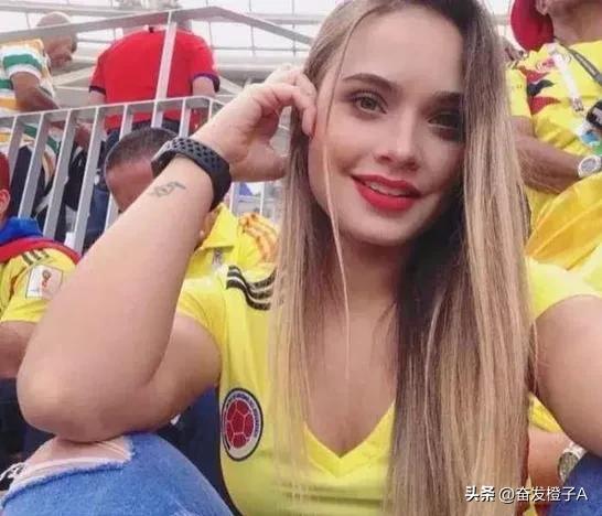 世界杯惊艳的女观众,世界杯决赛女球迷惊艳镜头