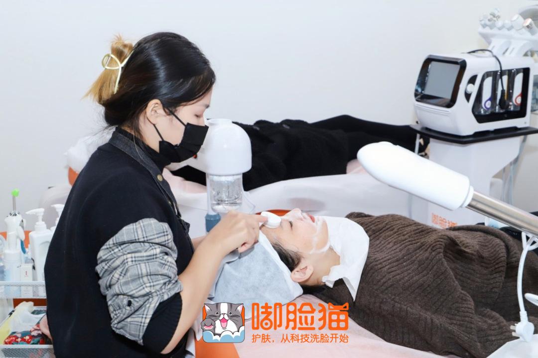 “小”投资、极简护肤！嘟脸猫·智慧洗脸吧魅力“点燃”市场！