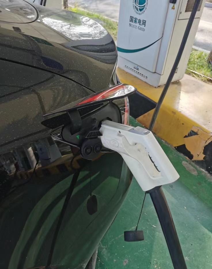 特斯拉model3充电怎么操作,特斯拉model3充电需要多少时间