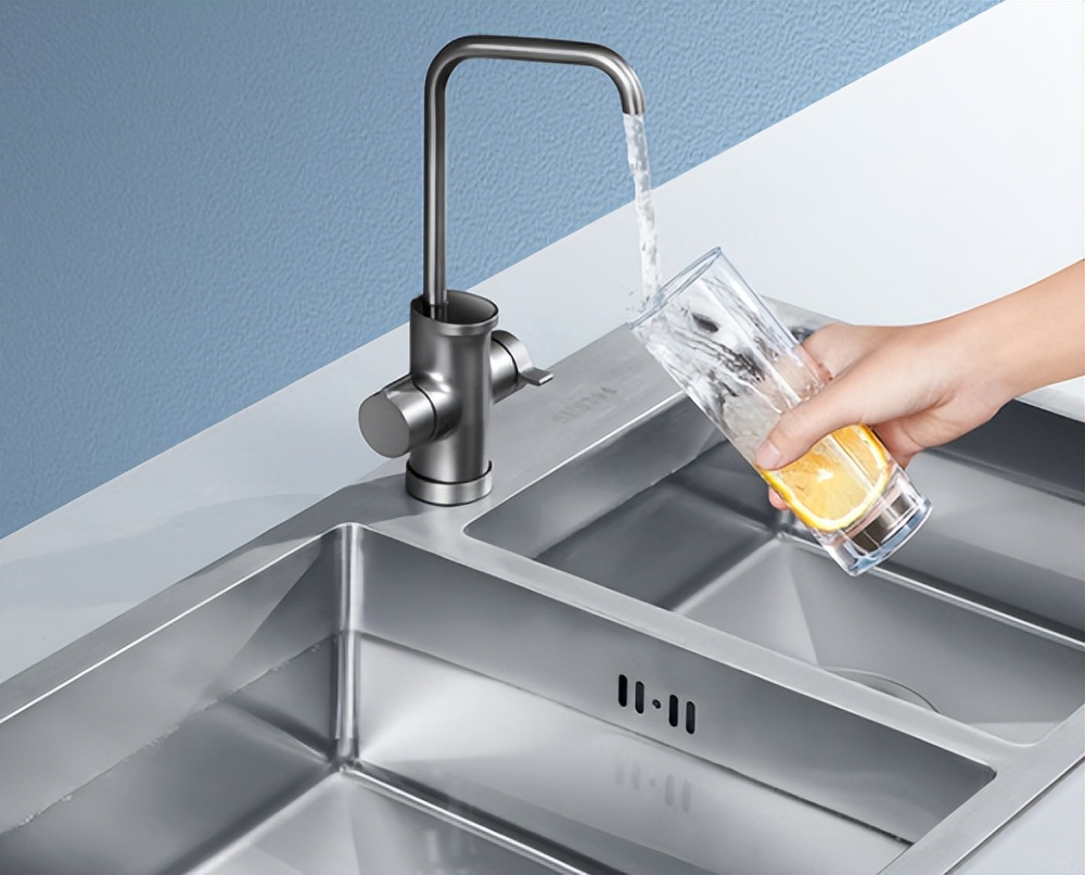 云米净水器和沁园净水器哪个好,云米净水器和史密斯净水器哪个好