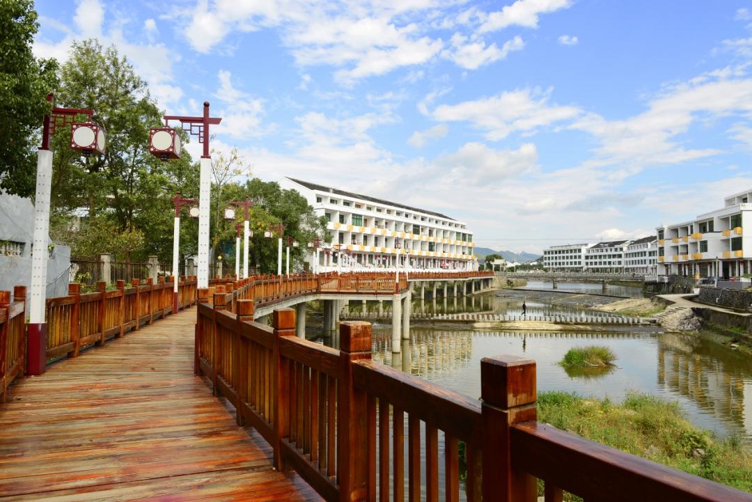 “千万工程”一线探访(下)|时隔25年重访世界矾都,人、矾、水发生了怎样的改变?