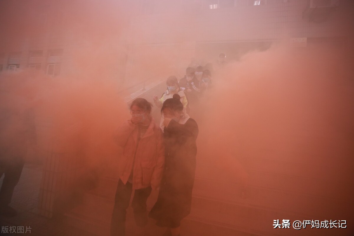 在家洗澡洗一半没水了,洗澡洗一半洗不动了