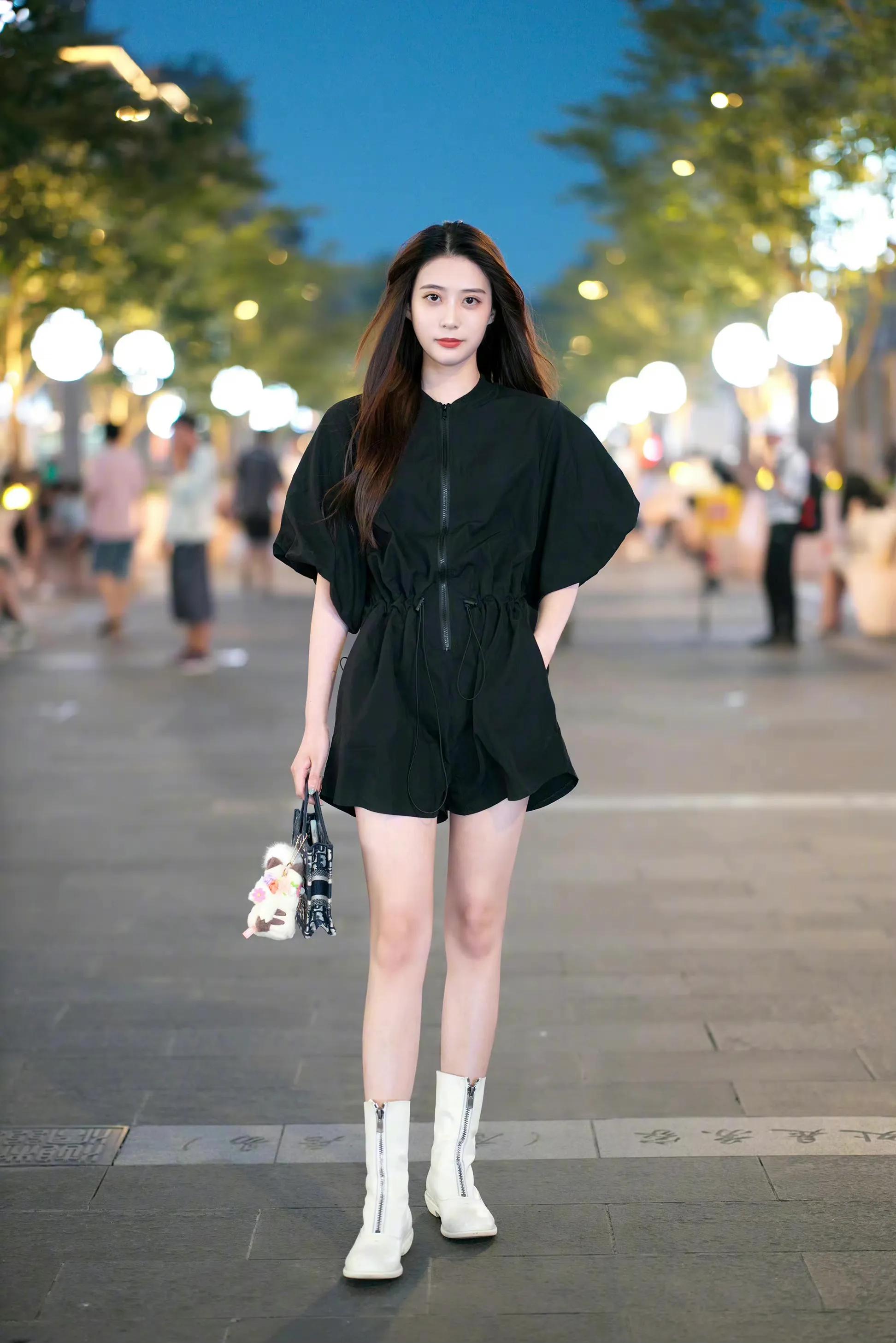 lv迷你tote包价格,戈雅tote包中号蓝色