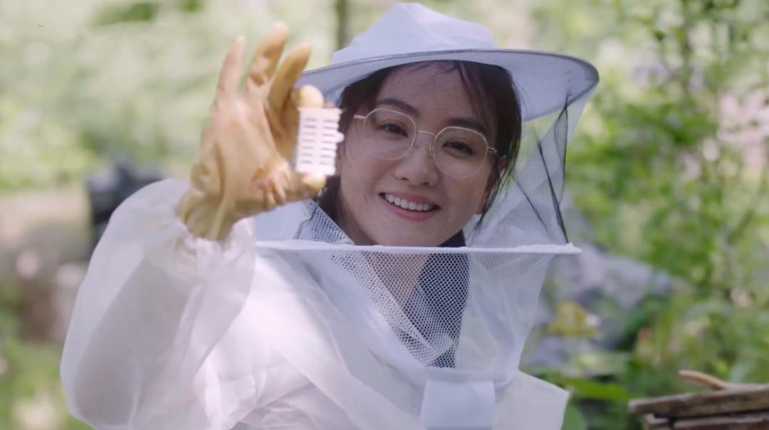 刘奕君和王劲松合作定律,刘奕君和王劲松演技比拼