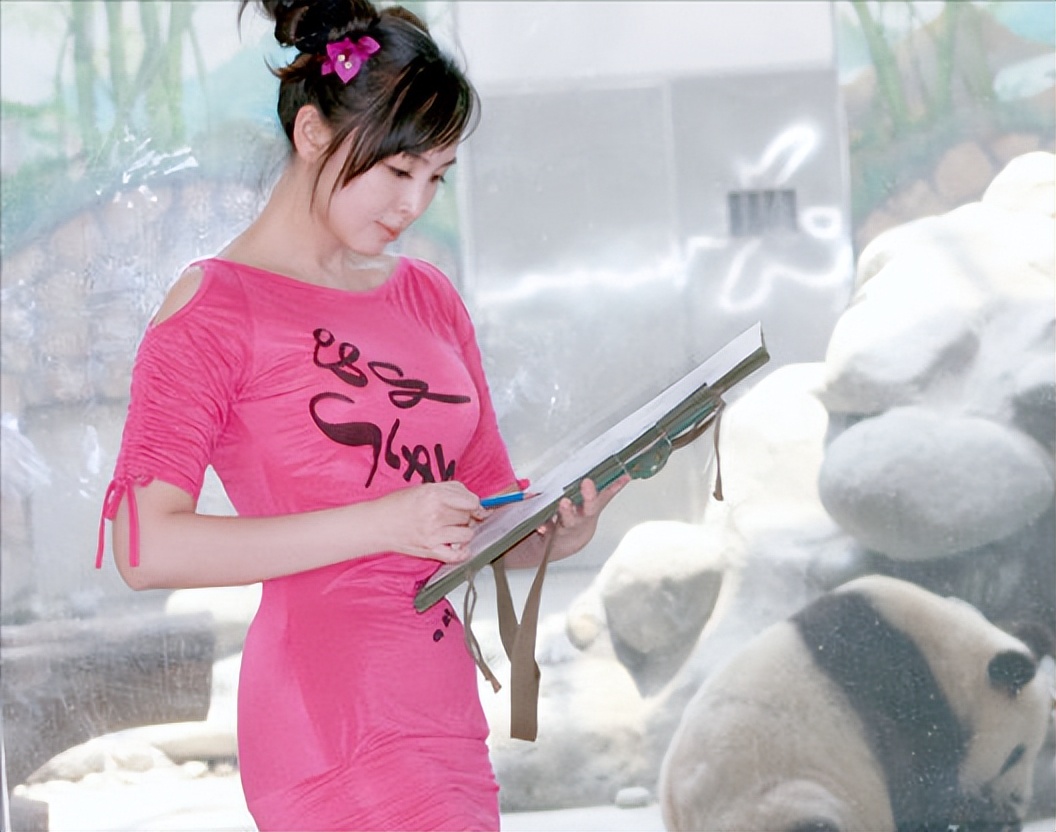 “大秀*光春**”不害臊，娱乐圈的“流氓艺术”，该管管了！