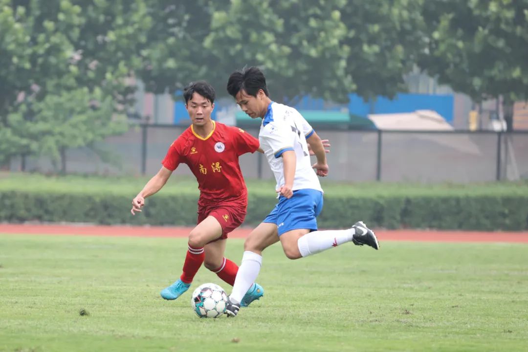 展演活动开场活跃气氛,积极参加文化展演