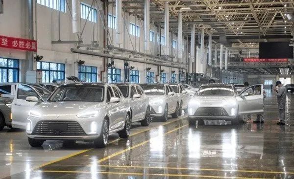 重庆话嗲里嗲气怎么说,重庆话怪里怪气的