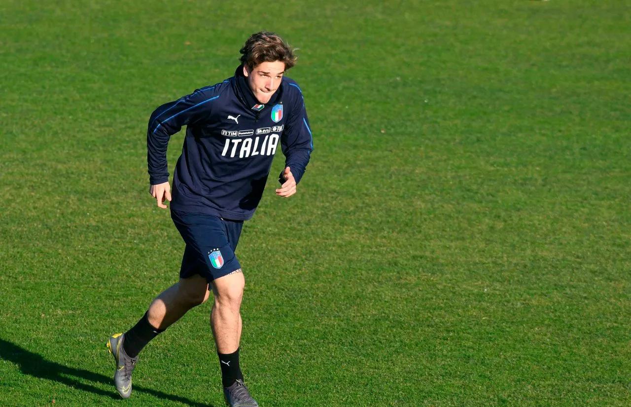 曼联转会凯恩最新信息,转会动态皇马签姆巴佩