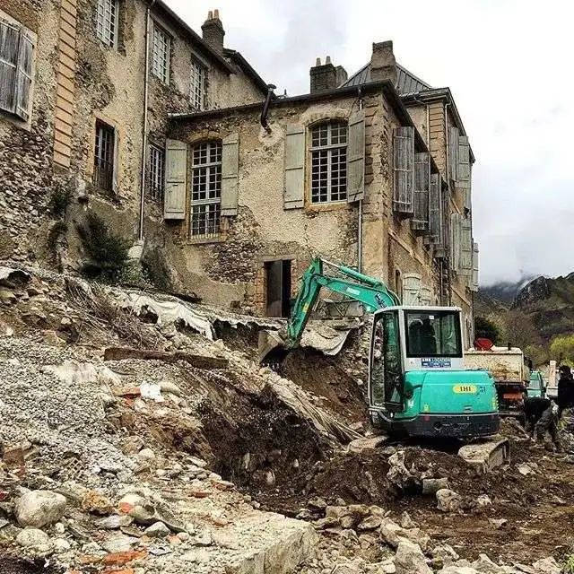 澳洲夫妇被坑230万买下烂屋！神级改造后惊艳网友：想去打卡