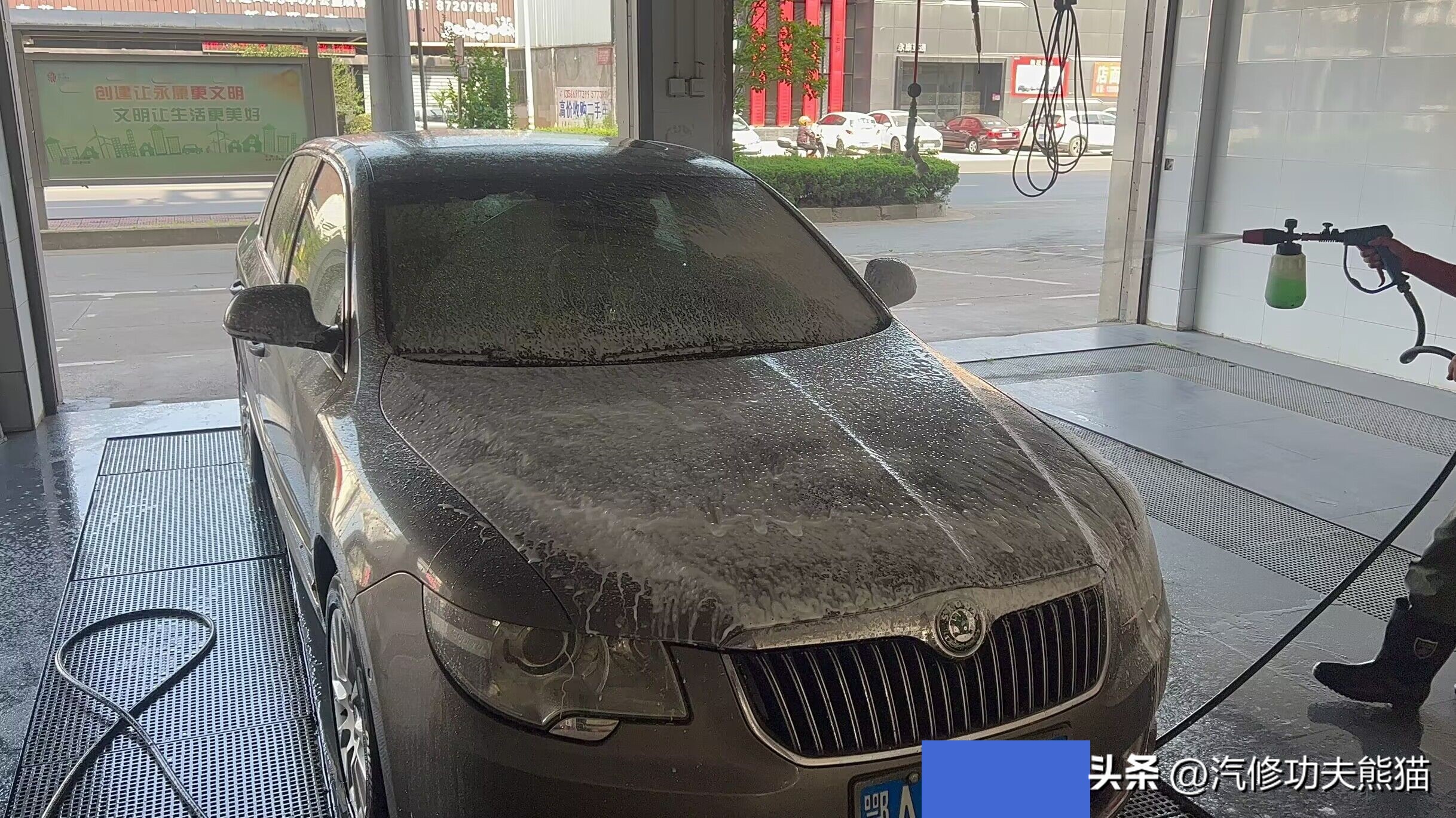 武汉小轿车烧机油处理办法,老款斯柯达烧机油解决方案