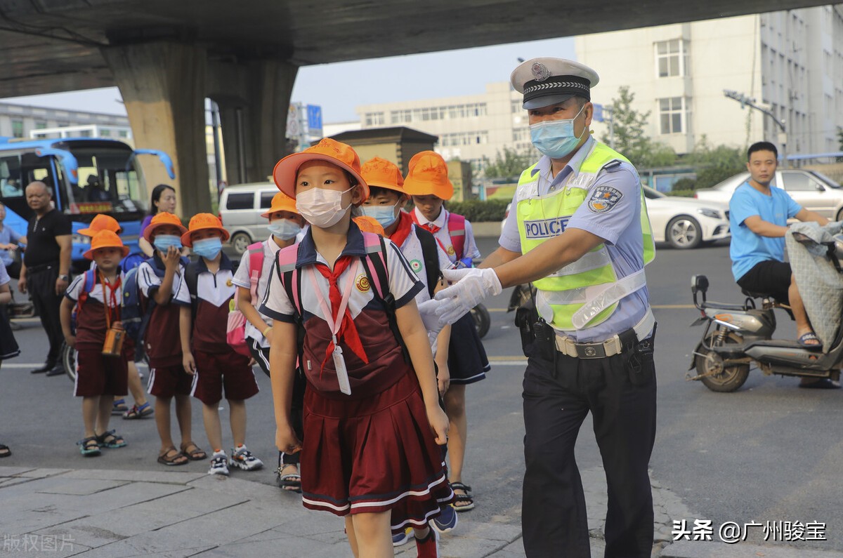 积分入学填报需要哪些资料,积分入学填报志愿填小区学校