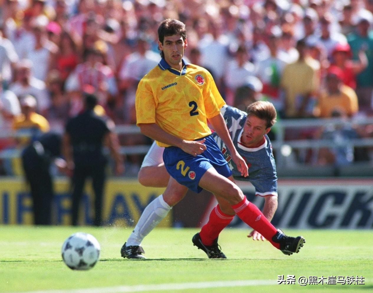 世界杯乌龙球被杀球员进球,哥伦比亚世界杯乌龙球球员被杀