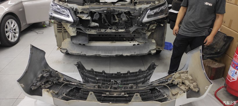 雷克萨斯lx570巅峰限量版越野改装,雷克萨斯LX570内饰改装套件