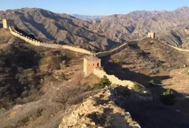 古代万里长城修建了多少年,古代万里长城是怎么修的