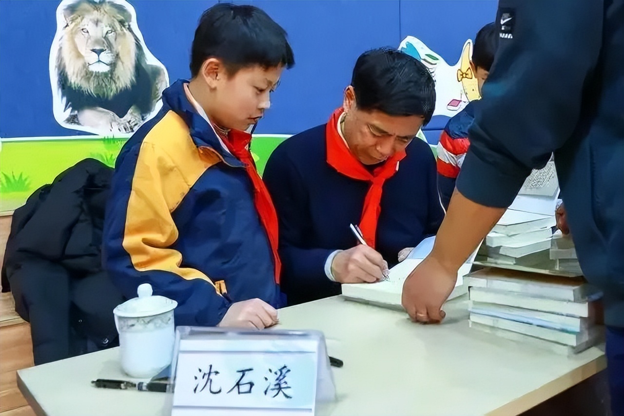 杨红樱下架作品有哪些,杨红樱下架的是哪本