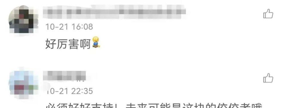 小学生对着活螃蟹画螃蟹,小朋友吃螃蟹的简单画