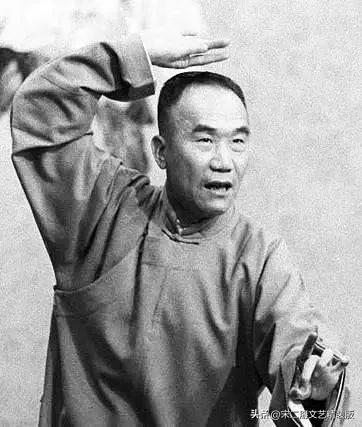 相声大师侯宝林是哪年死的,相声大师侯宝林门下的徒弟