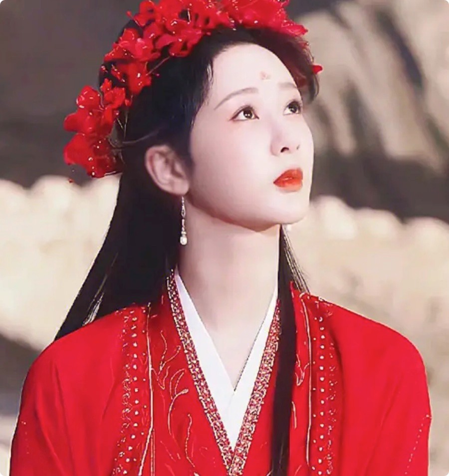 明晚开播！央视杀出一部王牌剧，阵容不错，有成国剧天花板的潜质