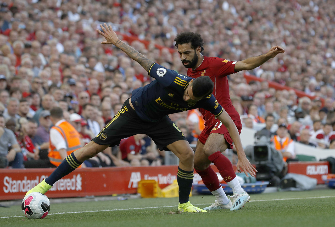 被皇马扫地出门,皇马扫地出门本泽马