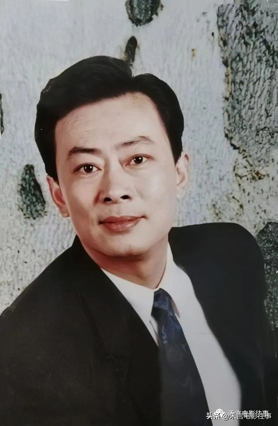 梁波罗、达式常、唐国强、周里京、王志文，哪位男神西服最潇洒？