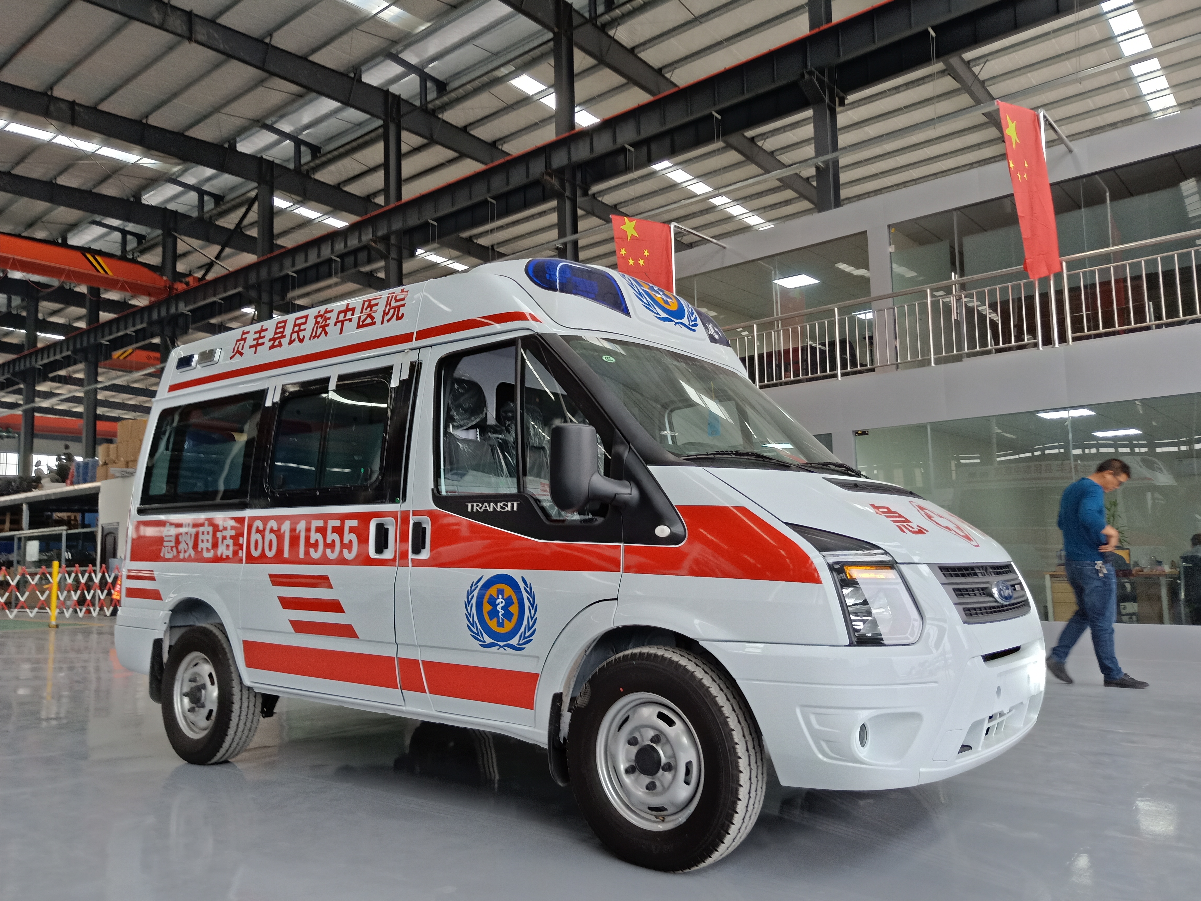 江铃福特救护车专卖店,江铃福特救护车长轴