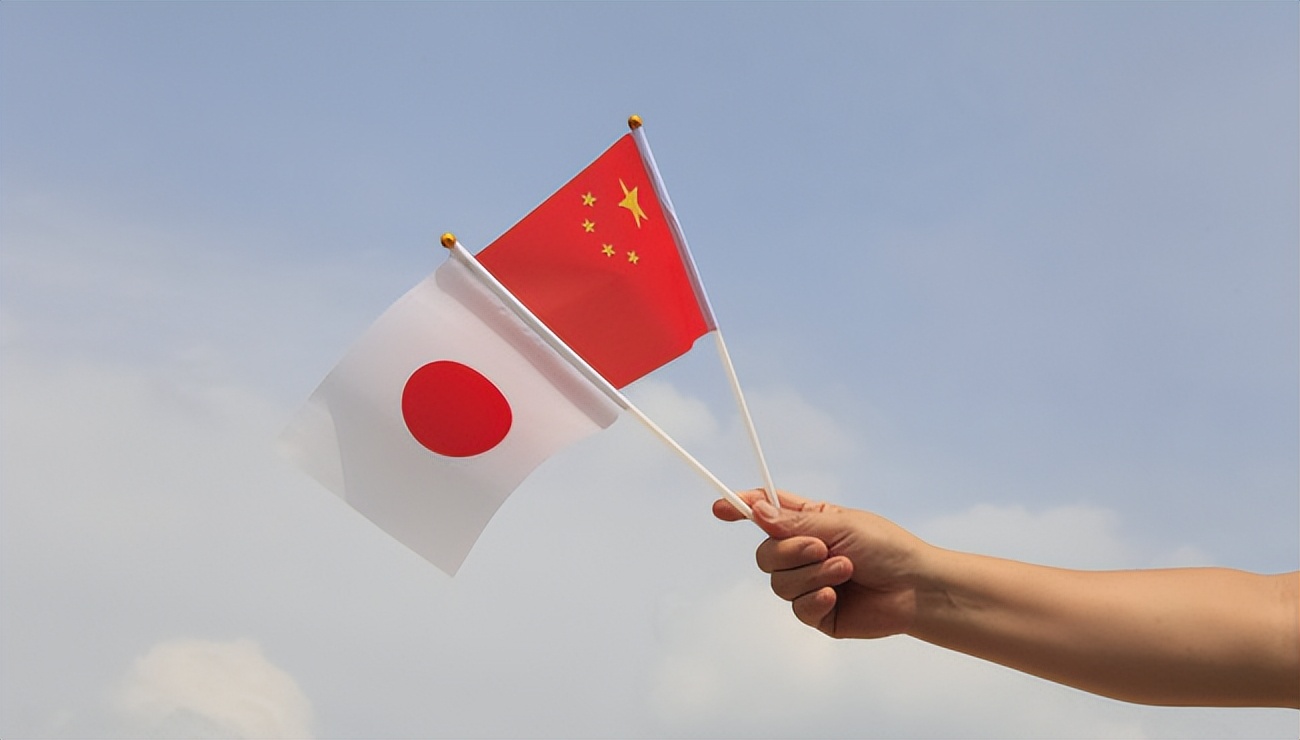 7月10日上午新消息，台海局势变化：中方宣布对日本“全面禁令”