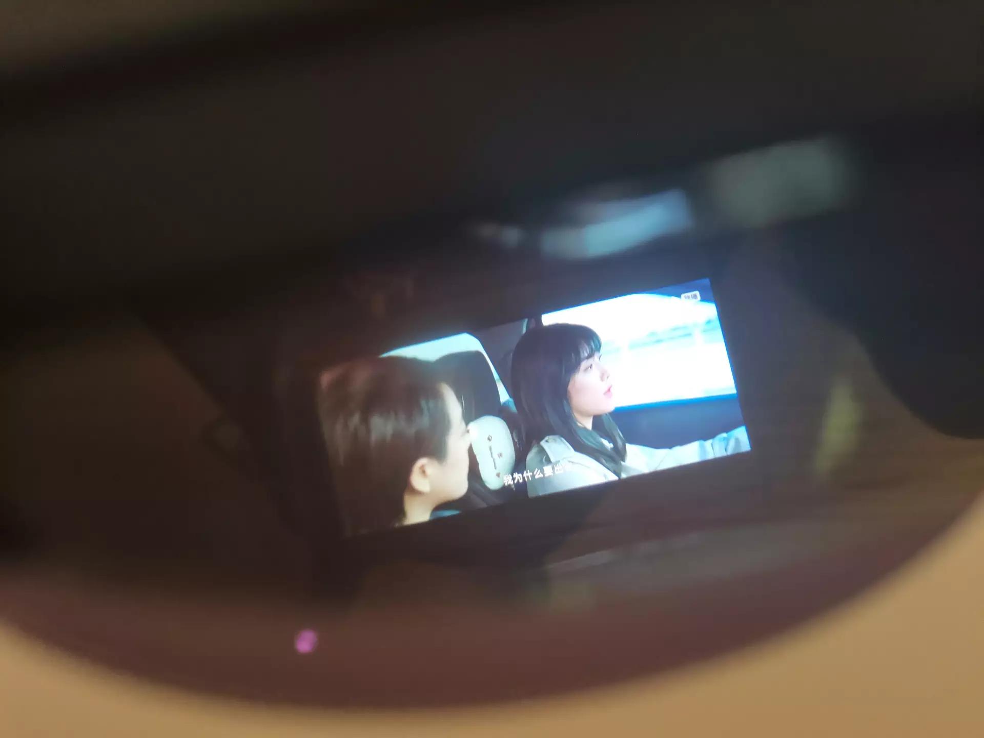 带工作站的AR眼镜，RokidAirAR眼镜带你领略120寸大屏视觉效果