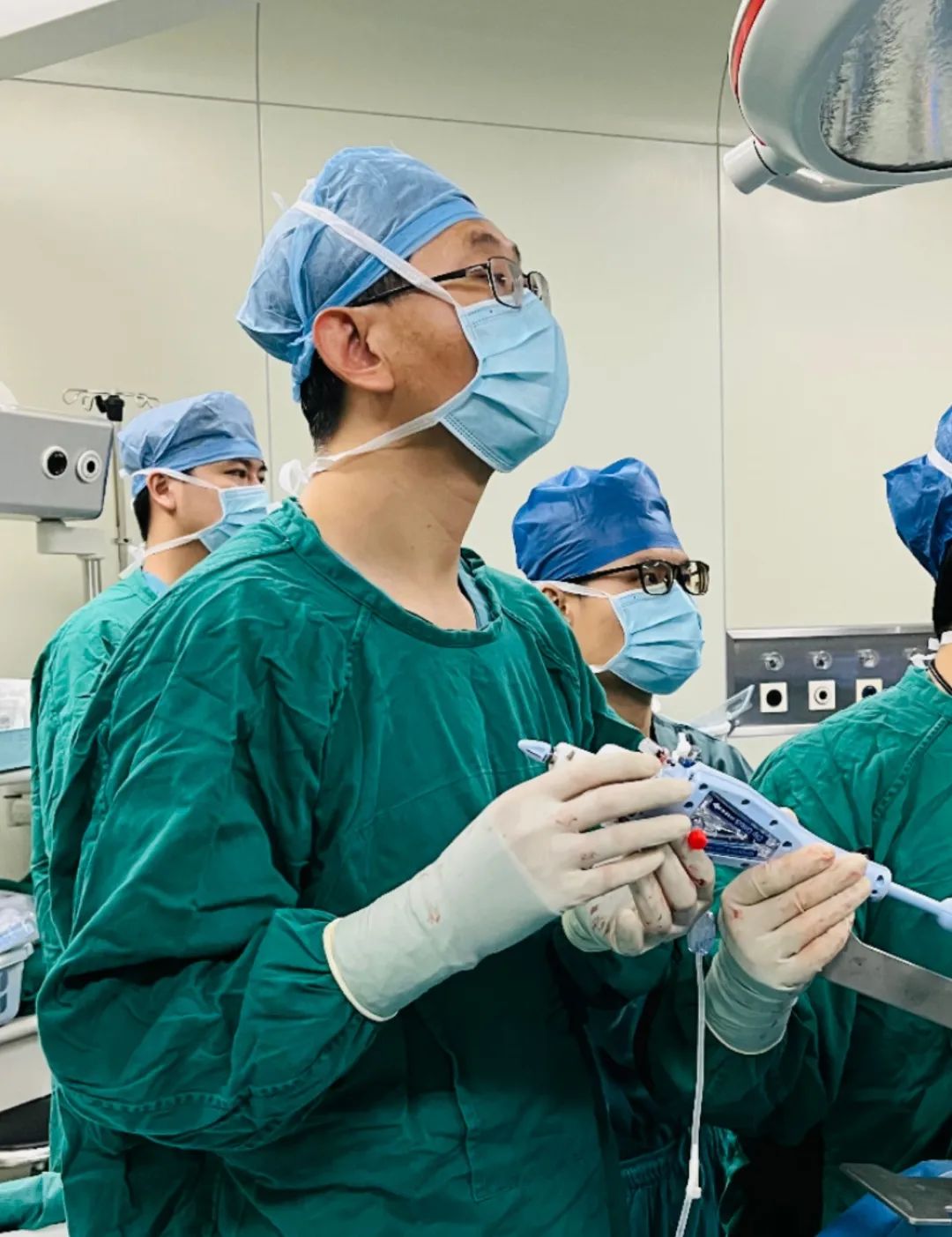 一线生机高清完整版,一线生机电影