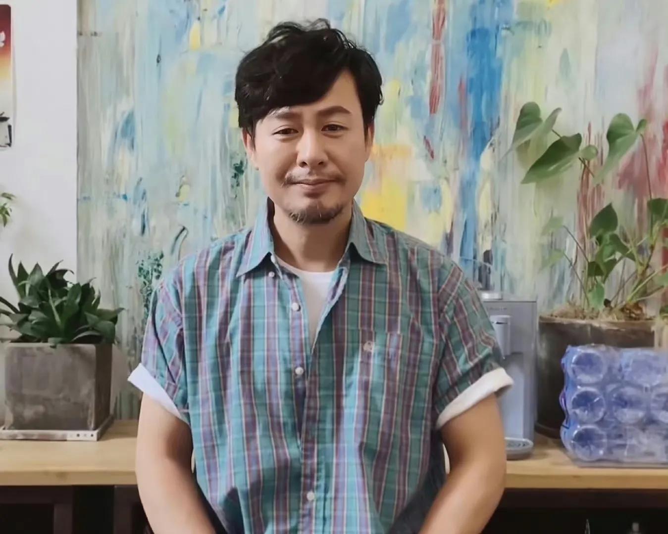 周一围写张颂文的微博,张颂文的微博是自己发的吗