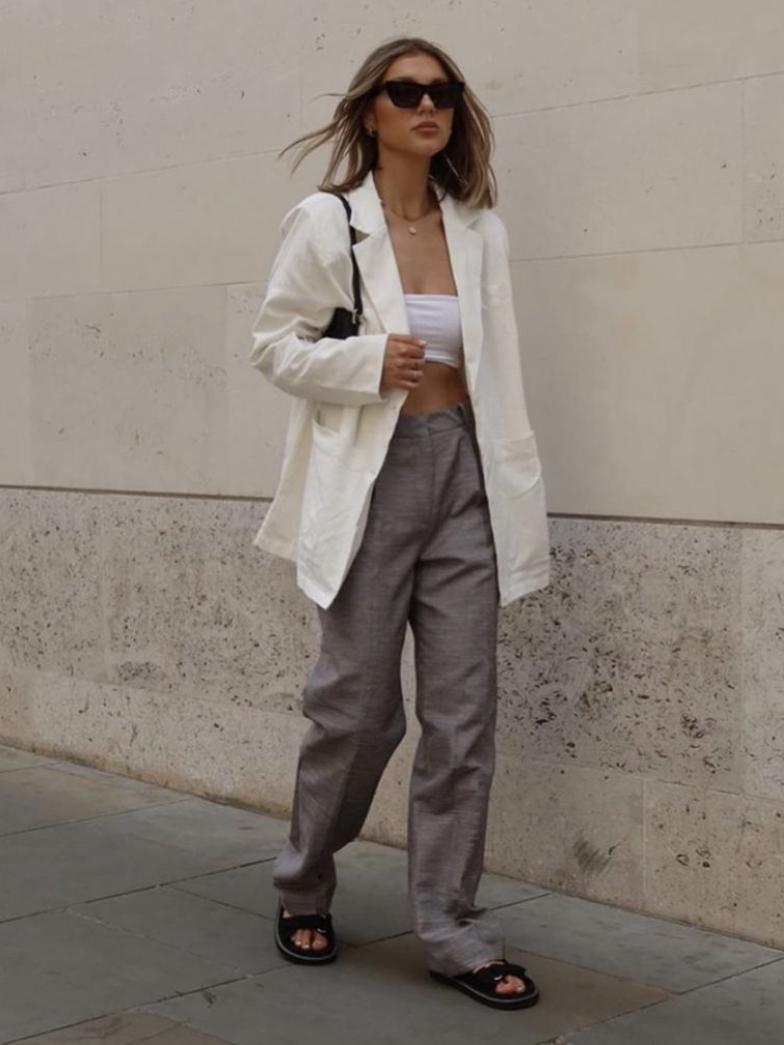 白色西装怎么穿出很飒的感觉,秋冬款米白西装怎么搭配高级感