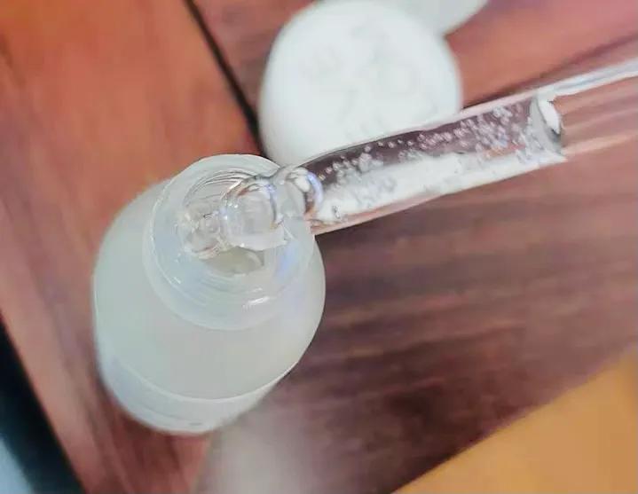 精华水精华液的正确使用方法,精华液的正确使用顺序方法及步骤