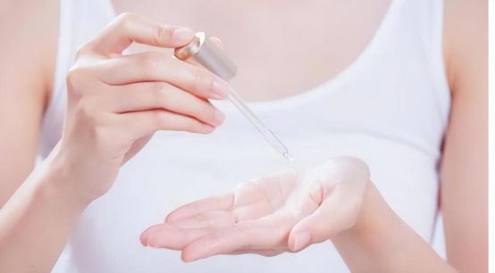 精华液在护肤的哪个步骤使用呢,护肤时精华液哪个步骤用吸收更好