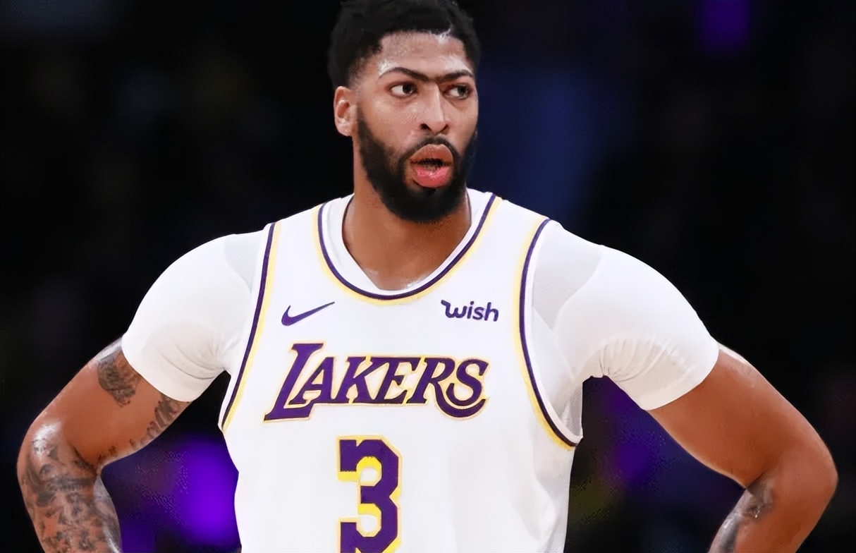 库里詹姆斯入选最佳阵容,美媒评现役球星分级詹皇独一档