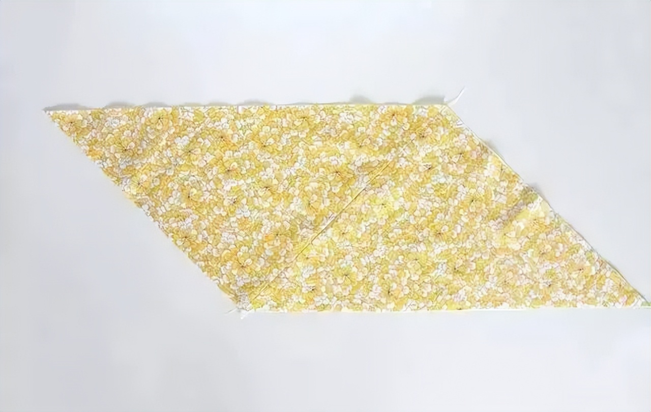 缝纫必看小妙招，省布包边条的裁剪方法，你一定要学学！