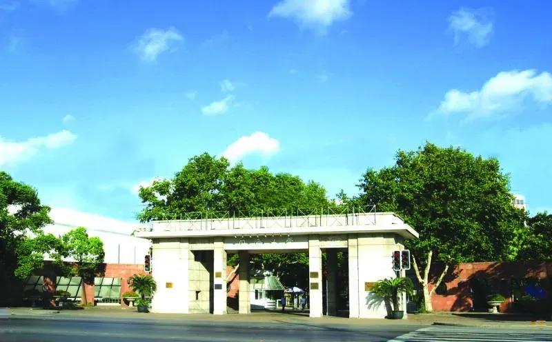 上海体育学院杨玲,上海体育学院