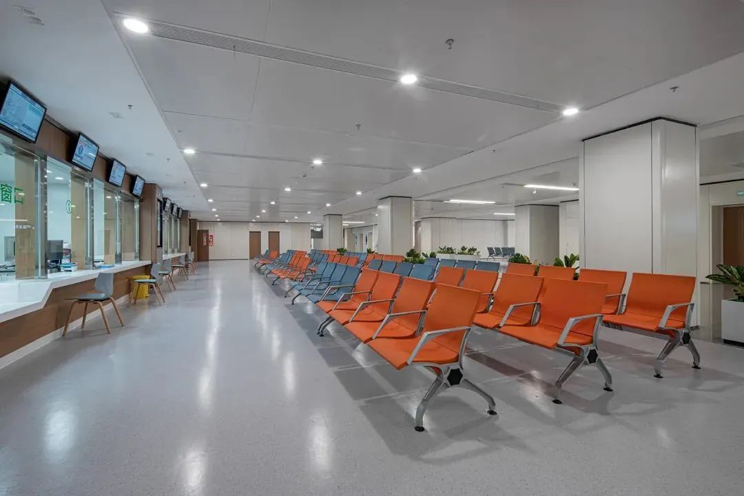 迪欧x贵州省骨科医院:温暖治愈的医疗空间新体验