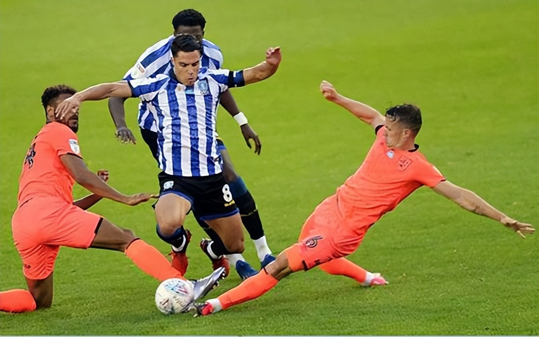 英冠直播：哈德斯菲尔德VS诺丁汉森林，预测客队晋级形势严峻