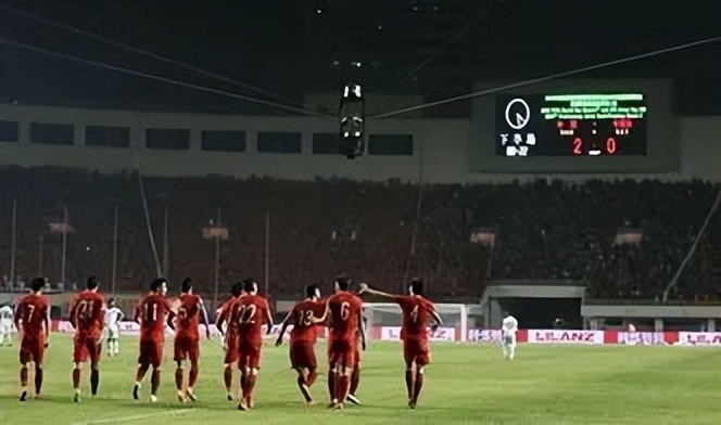 满朝公卿夜哭到天明完整版,满朝公卿大哭视频