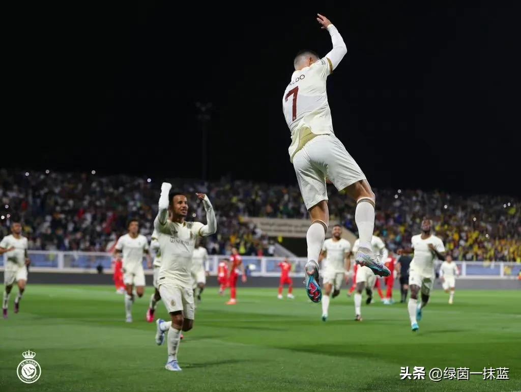 c罗上演了帽子戏法,C罗上演帽子戏法