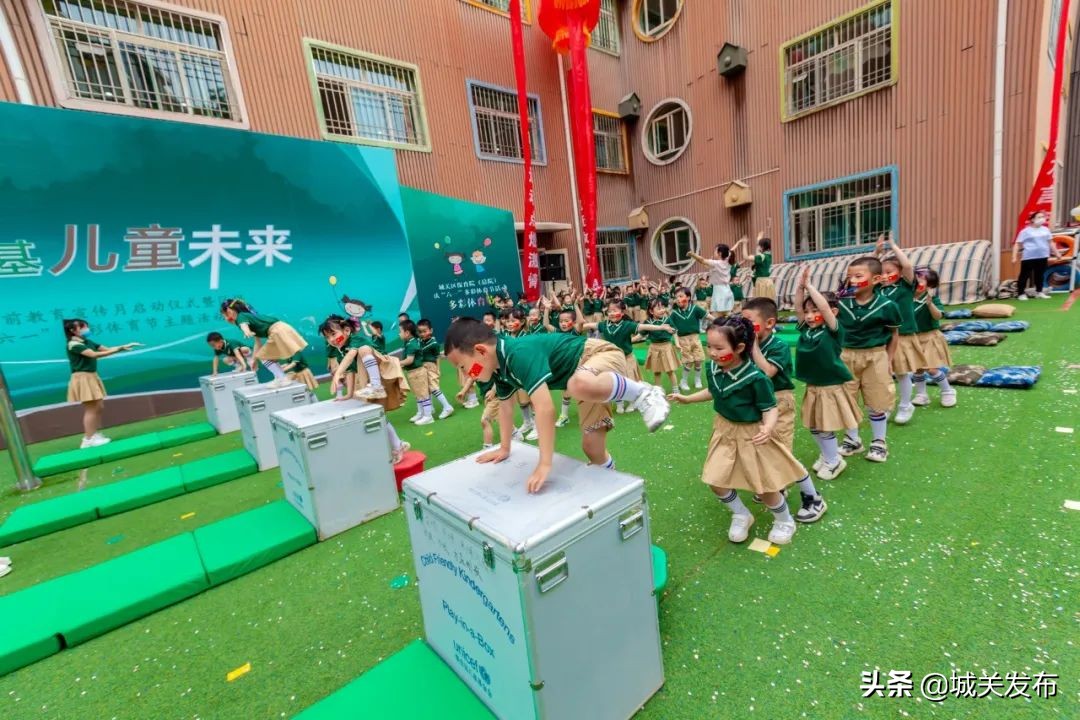 向快乐出发六一儿童节舞蹈,童心绽放共赴未来六一儿童节快乐