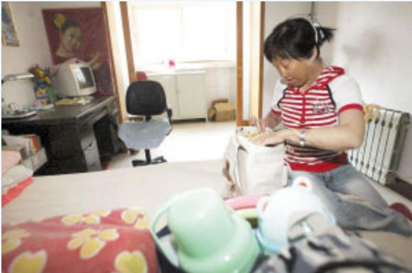 2000年，14岁花季少女被一瓶硝酸烧伤，事后亲婶母坦言：我有责任