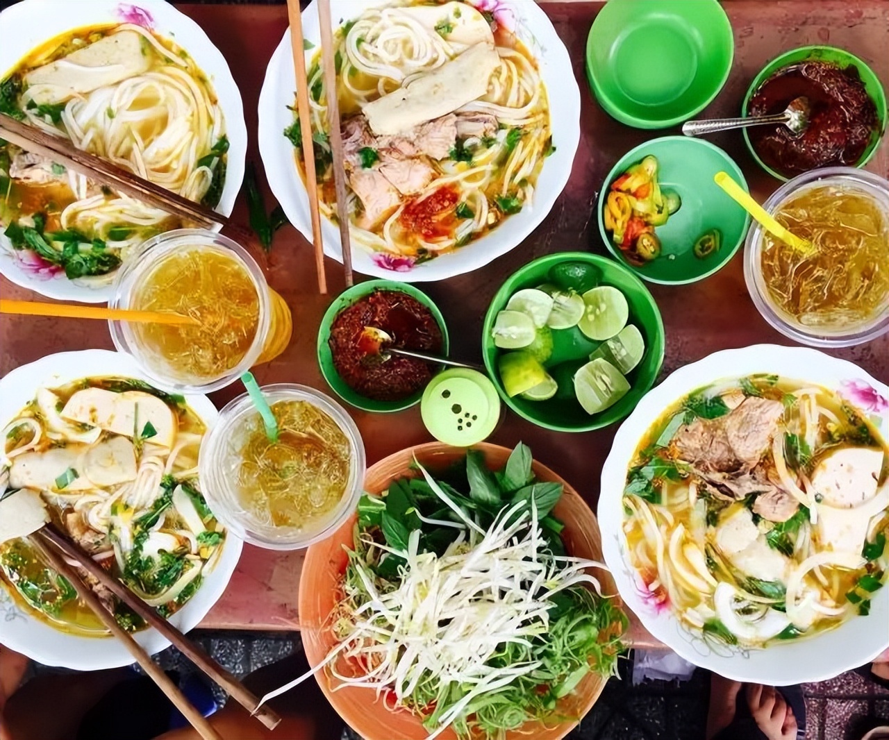 岘港旅游住哪里好,岘港旅游云端漫步