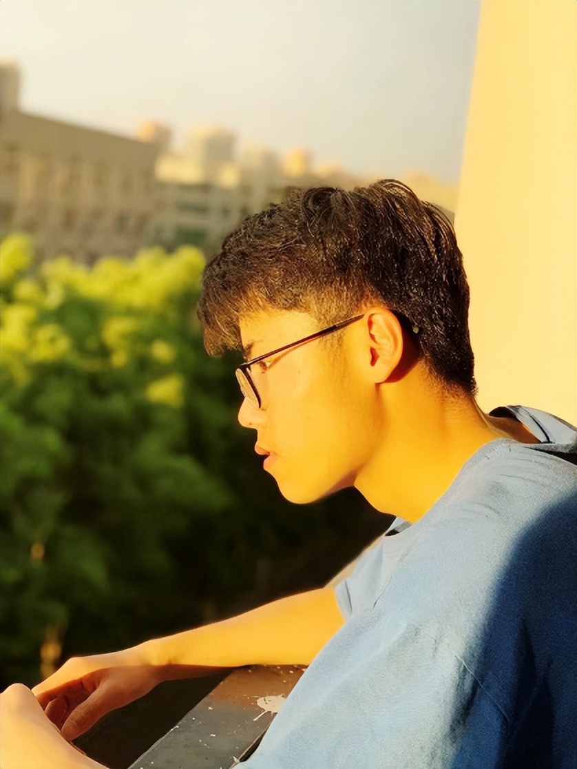 高校寝室风采展,大学生班级风采展示视频30秒