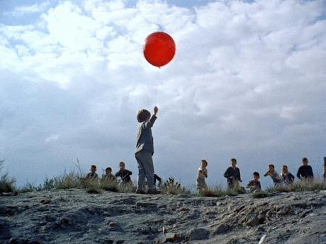 红气球电影主题是什么,红气球的电影解析