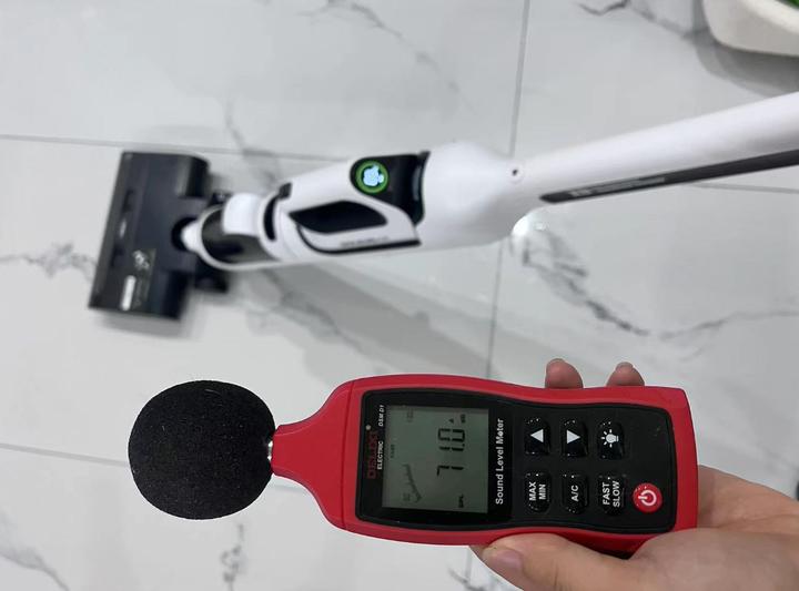 如何正确挑选到优质的洗地机,添可洗地机和石头洗地机哪个好