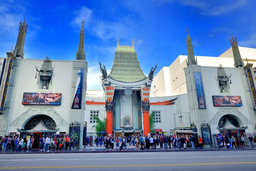 纽约罗克菲勒中心电影产业奠基的兴起与发展