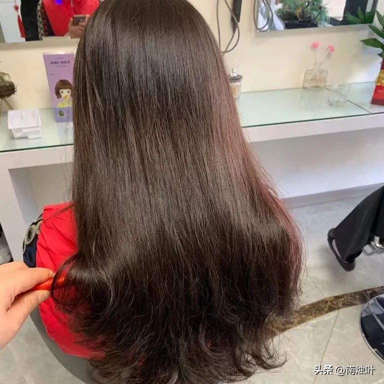 不用漂白的低调显白发色,好看又不伤头发的发色
