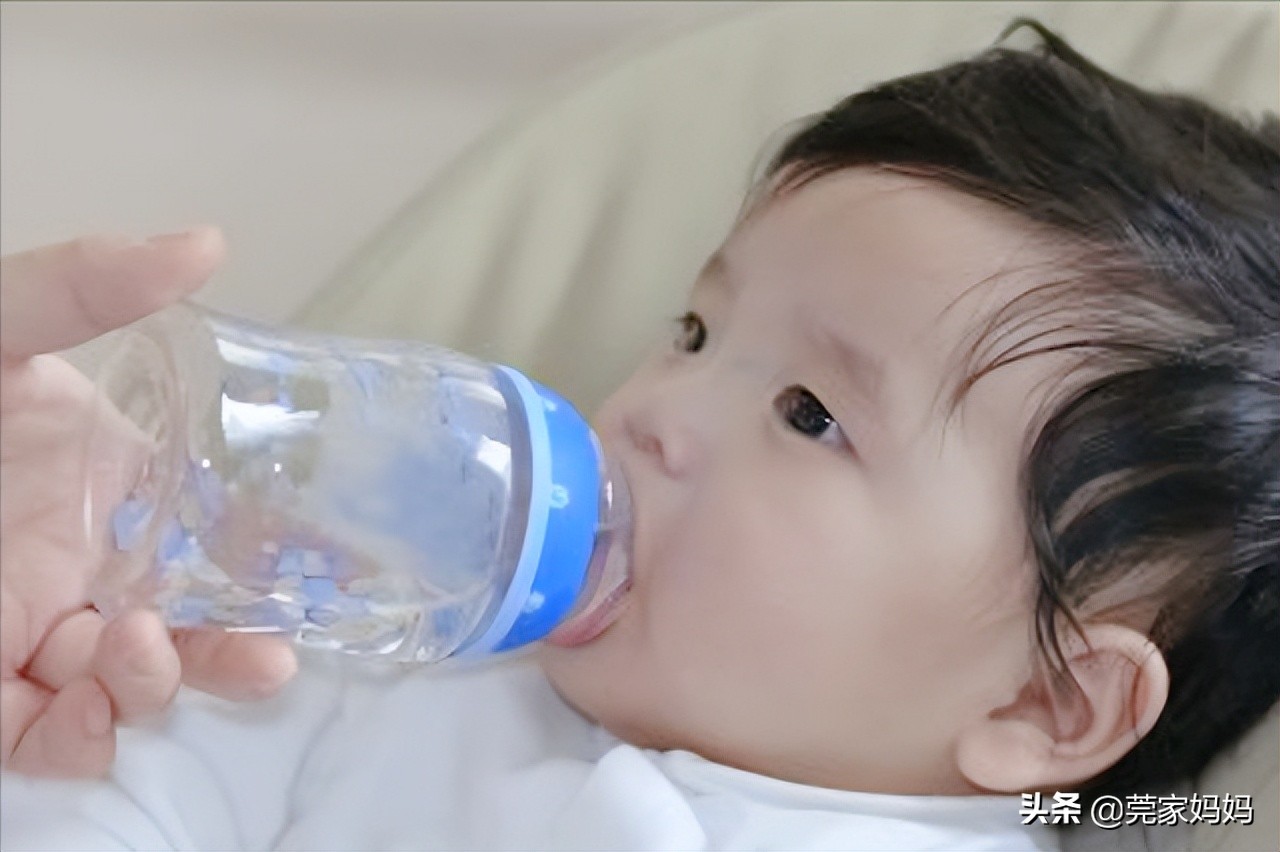 宝宝6个月以后爱生病，免疫力“青黄不接”时，请为孩子做好6件事